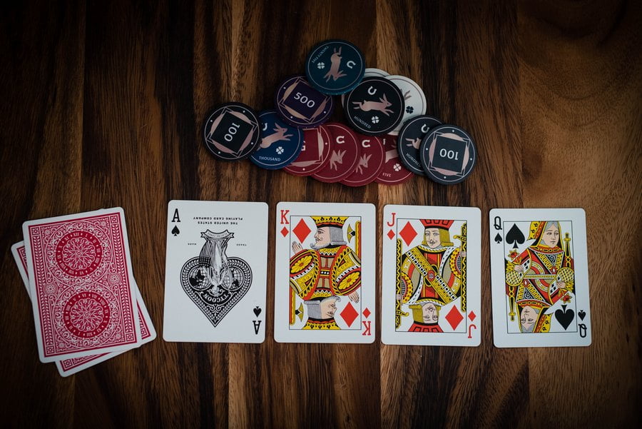 Governor of Poker 3: Hva er appen, og kan man vinne penger?