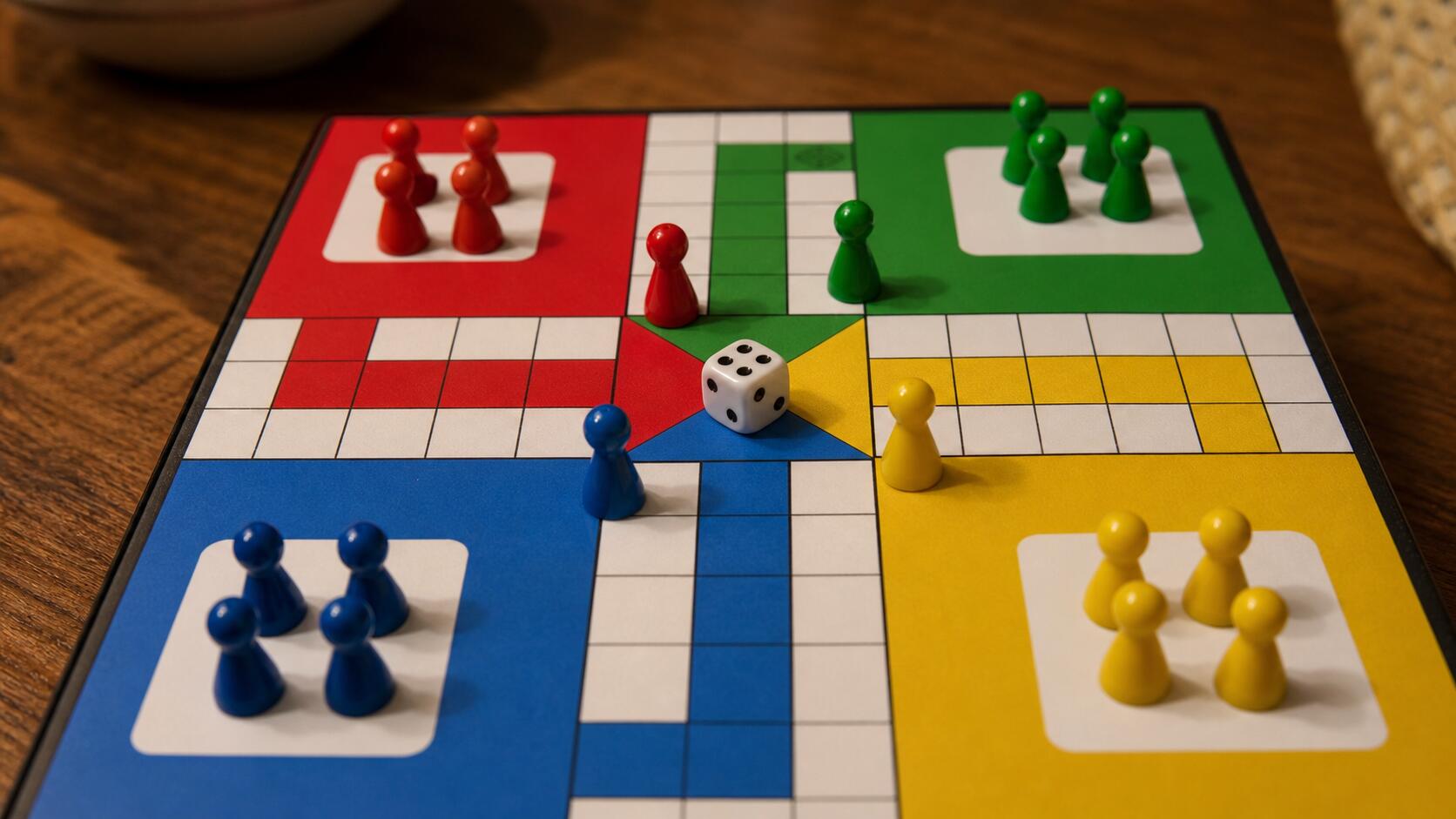 Ludo spill – lær reglene til brettspillet og spill online gratis